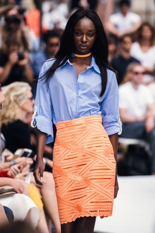 Robertlohse.de-MARINA HÖRMANNSEDER