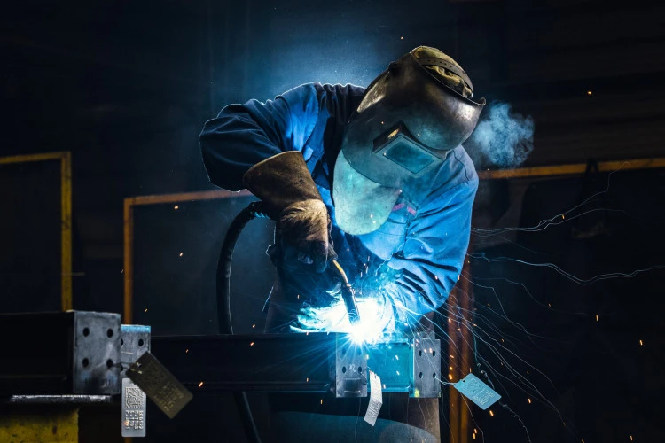 Robertlohse.de-Metallbau Weischlitz